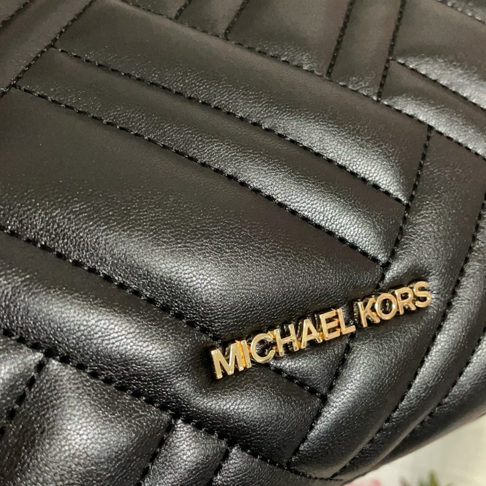 MK Peyton Lg Shoulder Tote Set-Black Faux Leather - Picture 16 of 16